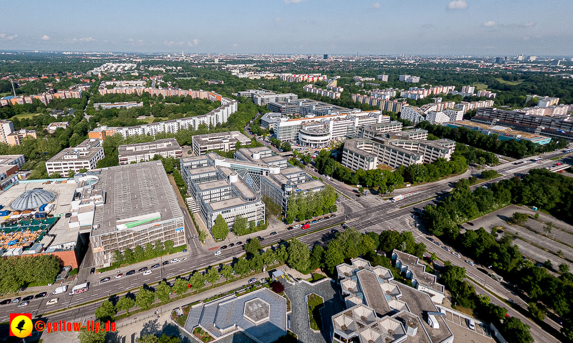 07.06.2023 - Neuperlachs neue Mitte mit PEP, Perlach Plaza, Share, Allianzversicherung und Wohnring